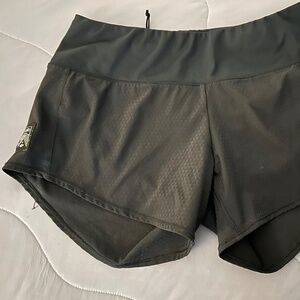 Oiselle Roga Running Shorts